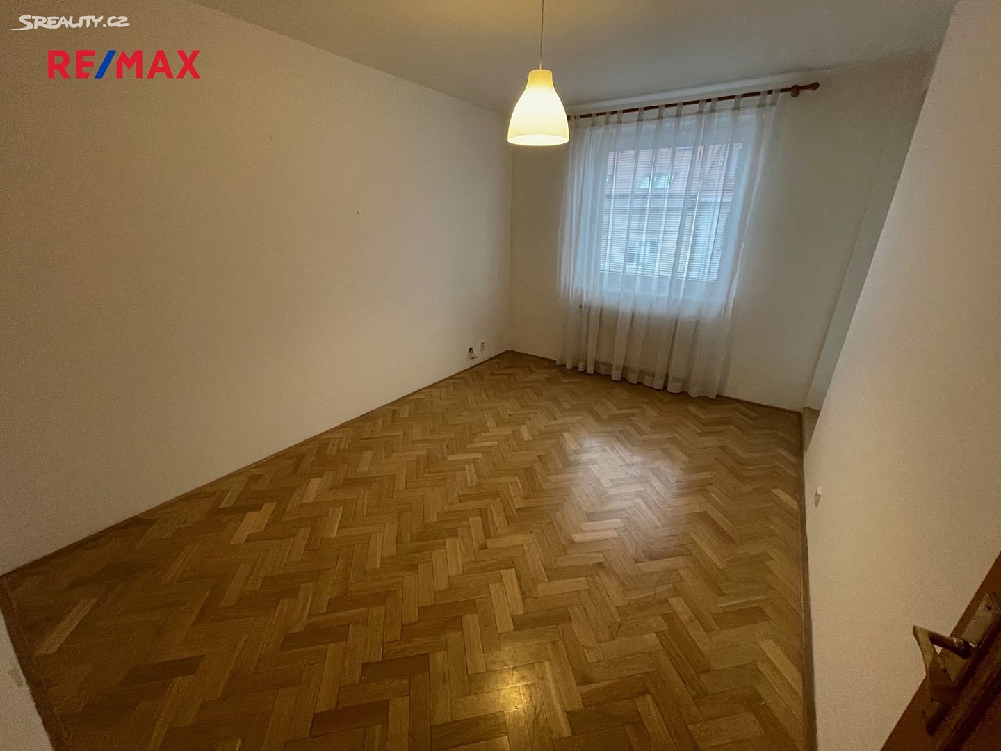 Pronájem bytu 4+kk 120 m², Pod Parukářkou, Praha 3 - Žižkov
