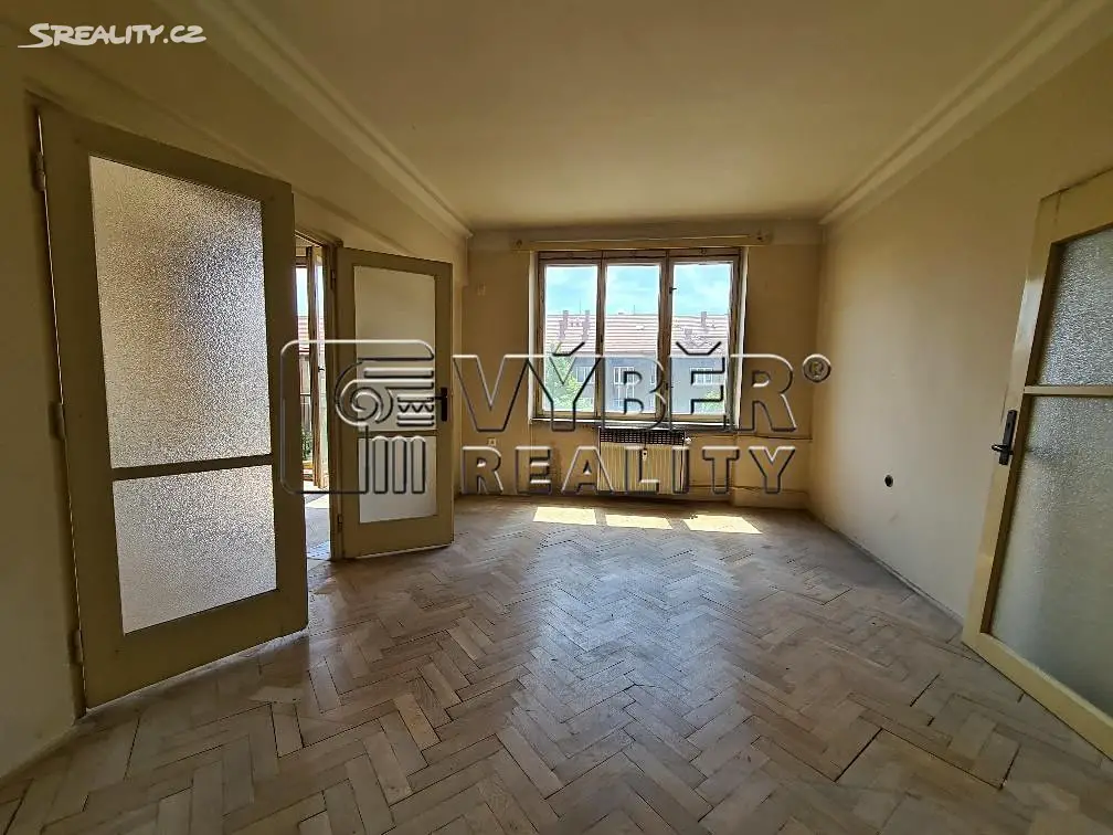 Prodej bytu 2+1 59 m², Průběžná, Praha 10 - Strašnice