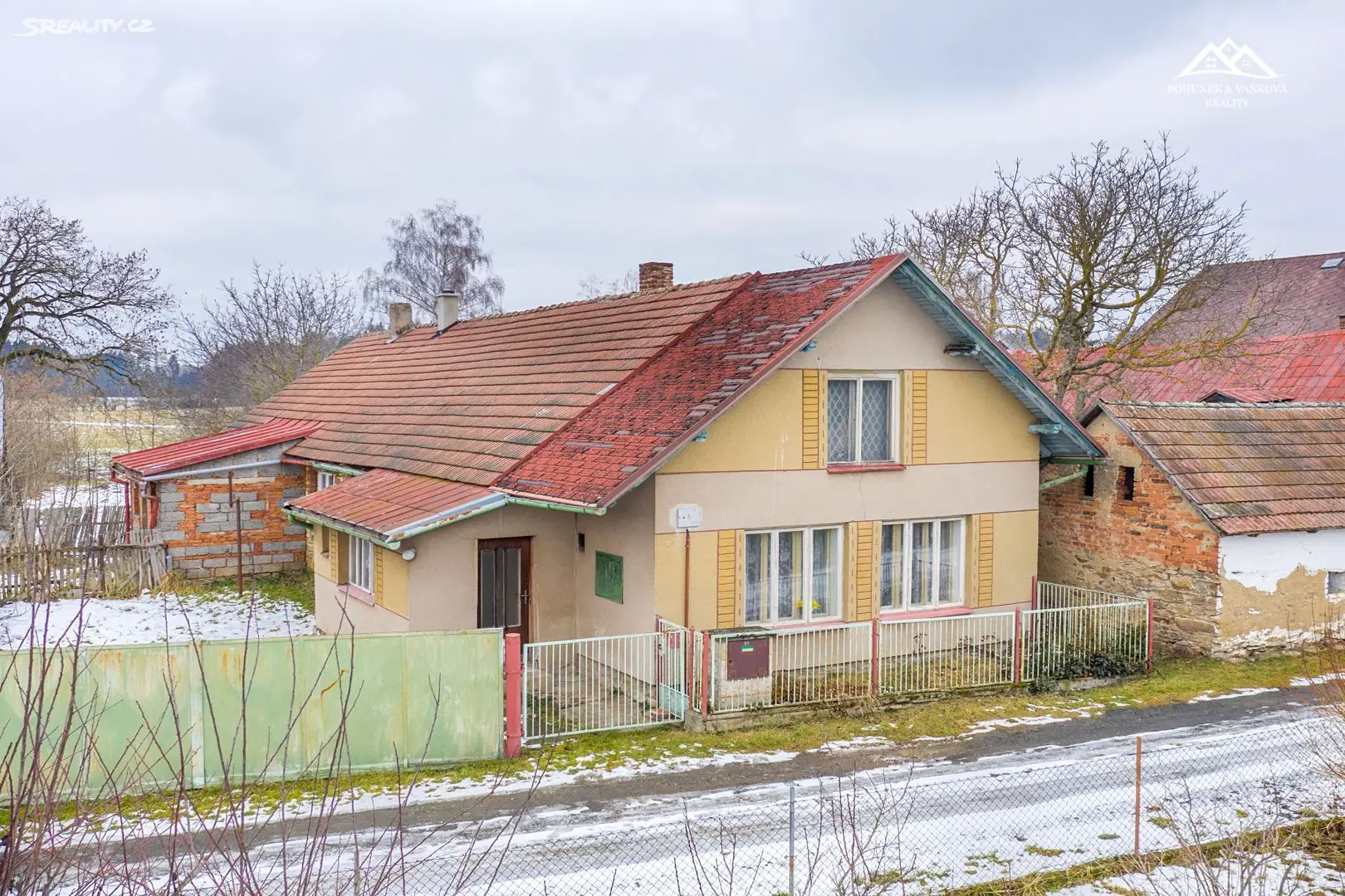 Prodej  chalupy 98 m², pozemek 233 m², Uhelná Příbram - Jarošov, okres Havlíčkův Brod