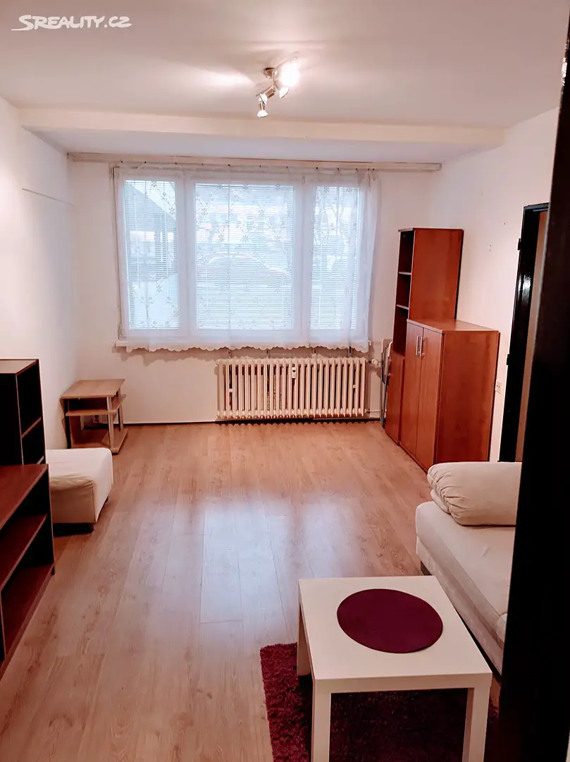 Pronájem bytu 1+1 40 m², Hurbanova, Praha 4 - Krč