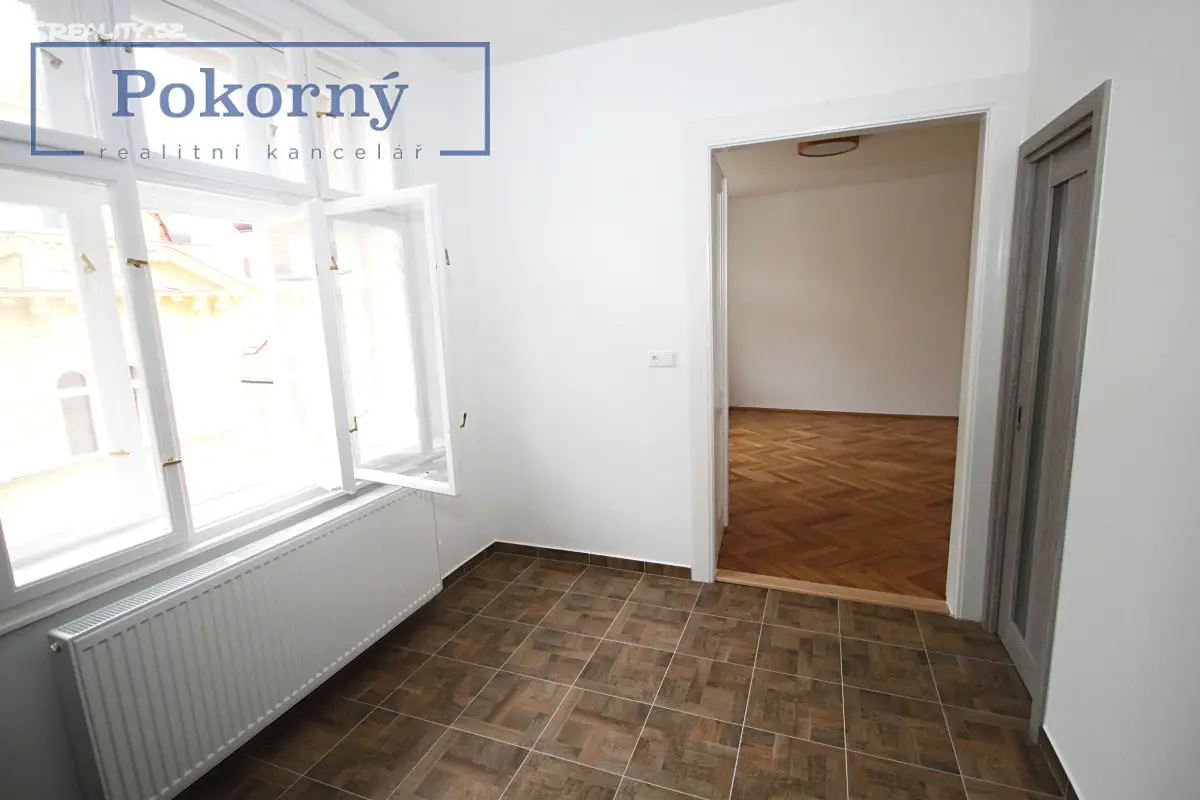 Pronájem bytu 1+1 32 m², Ostrovní, Praha 1 - Nové Město