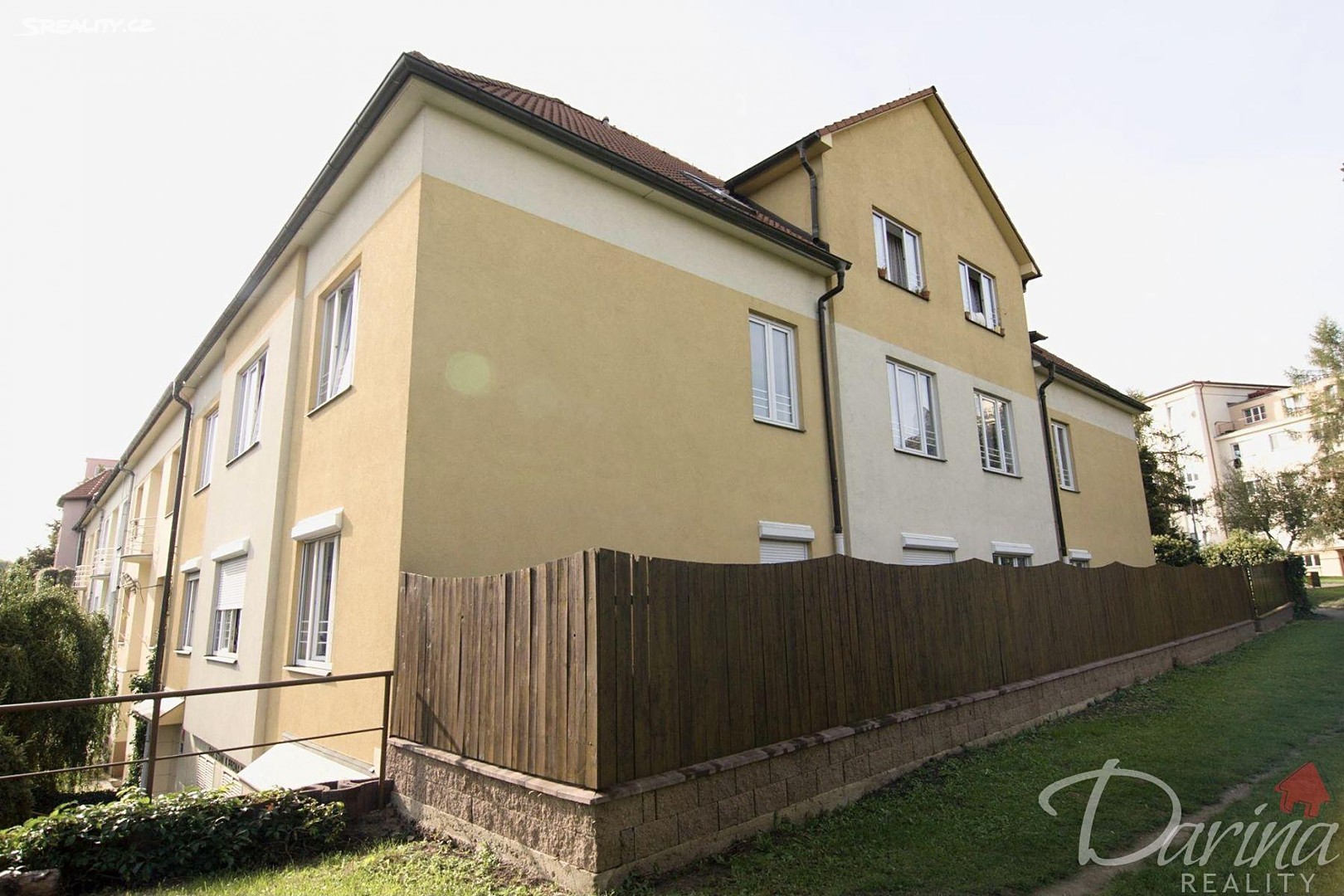 Pronájem bytu 1+kk 40 m², Omská, Praha 10 - Vršovice