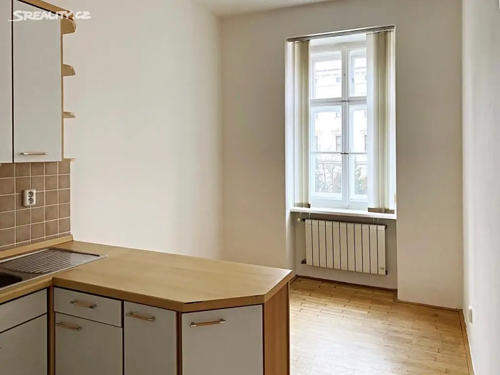 Pronájem bytu 3+1 88 m², Štefánikova, Brno - Ponava