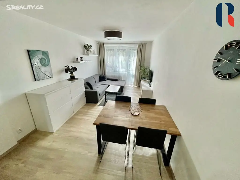 Prodej bytu 2+1 55 m², Trenčínská, Praha 4 - Záběhlice