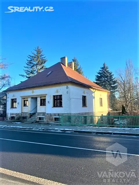 Prodej  rodinného domu 427 m², pozemek 361 m², Velemín, okres Litoměřice