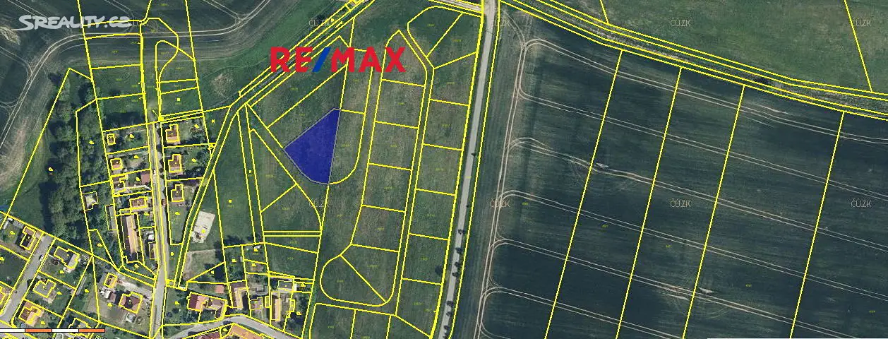 Prodej  stavebního pozemku 1 299 m², Divec, okres Hradec Králové