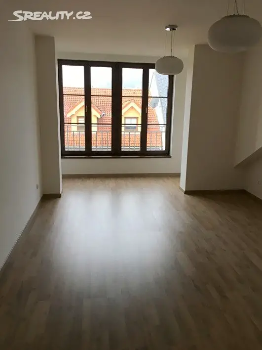 Pronájem bytu 3+kk 72 m², Na Příkopě, Beroun - Beroun-Centrum