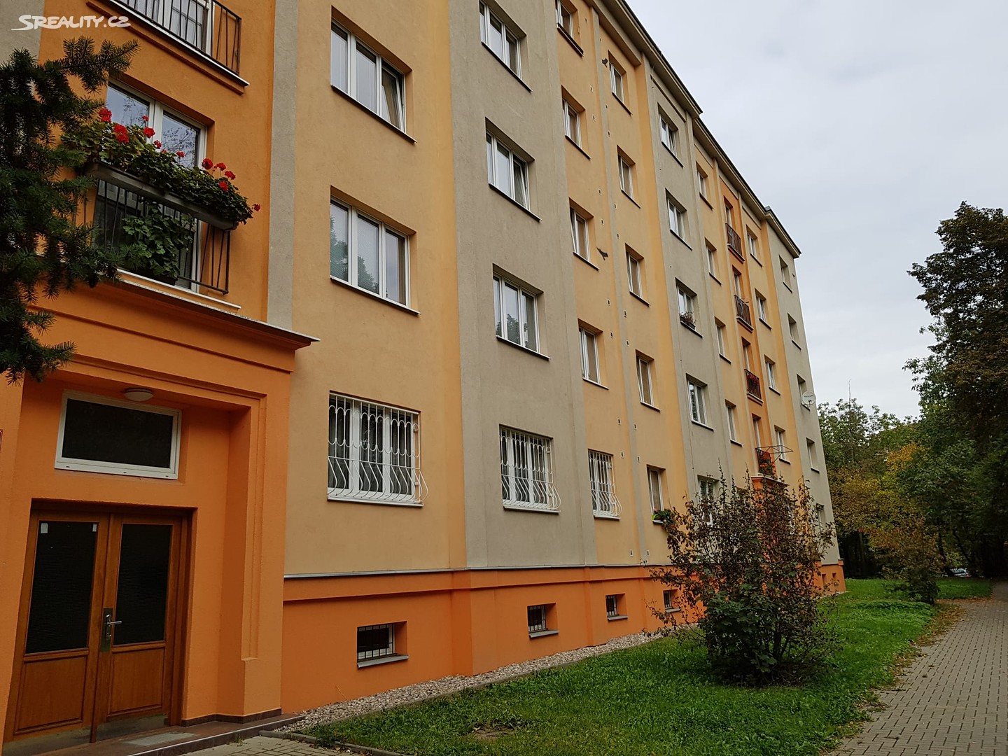 Prodej bytu 3+1 74 m², Sečská, Praha - Strašnice