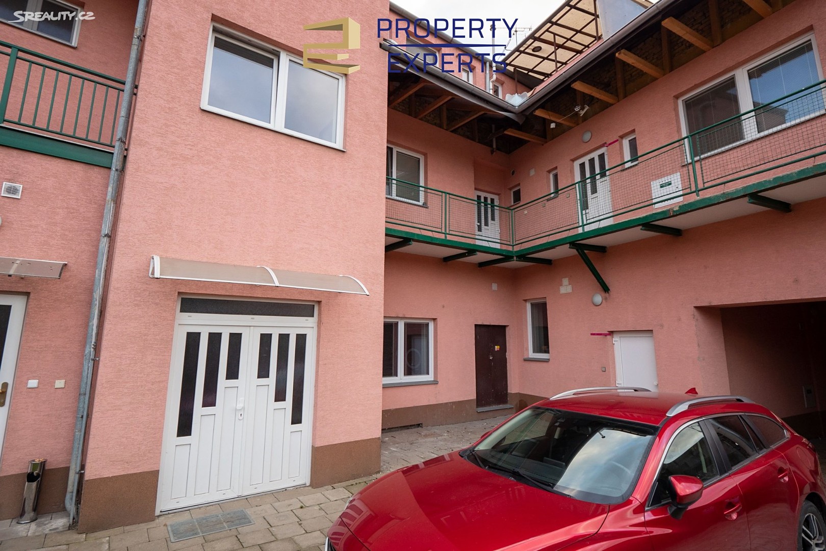 Prodej bytu atypické 125 m² (Podkrovní), Plotní, Brno - Komárov
