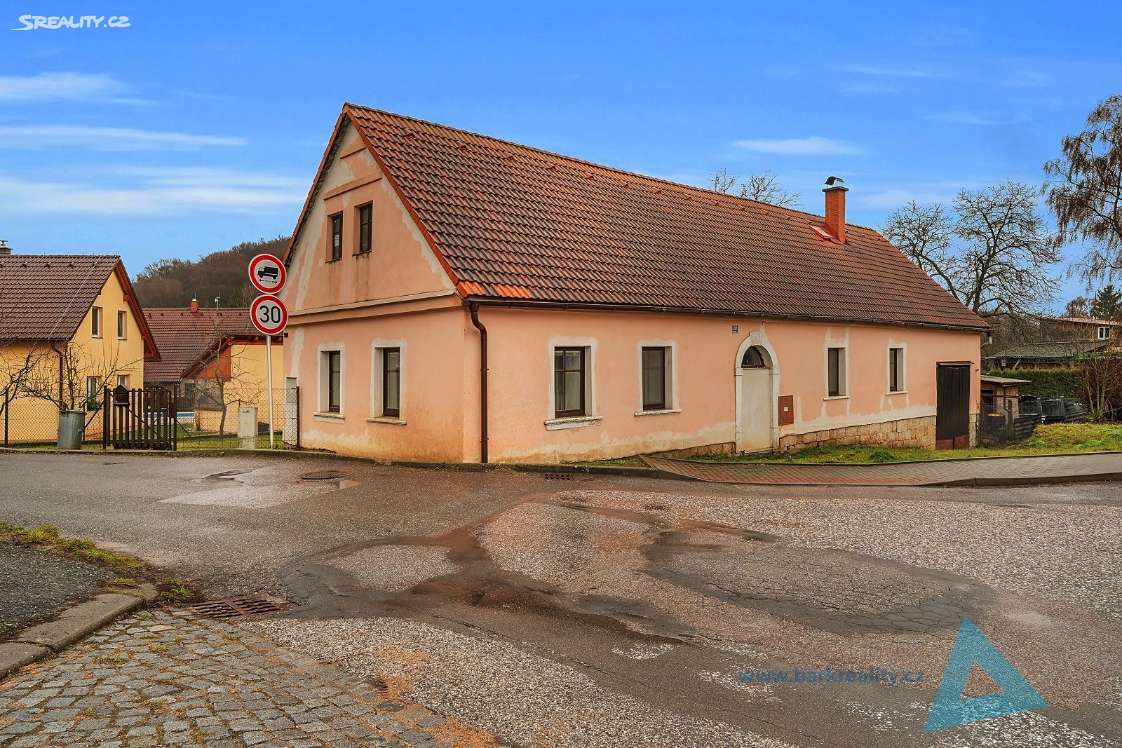 Prodej  chalupy 200 m², pozemek 726 m², Železná, Železnice