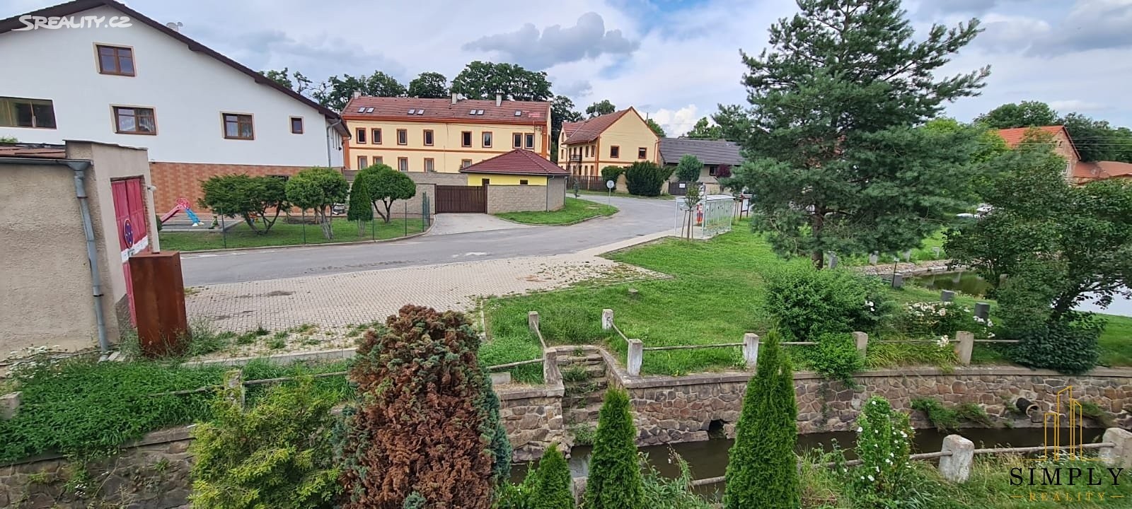 Prodej  rodinného domu 220 m², pozemek 146 m², Dřetovice, okres Kladno