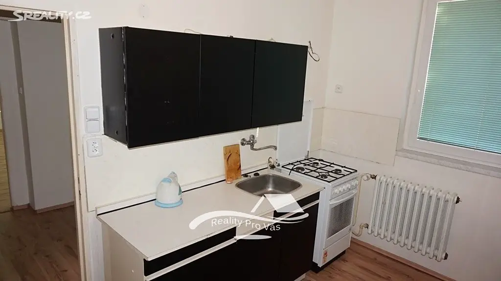 Pronájem bytu 1+1 38 m², Mandloňová, Brno - Medlánky