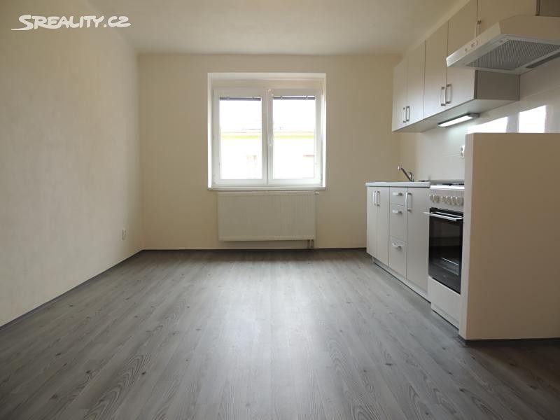 Pronájem bytu 2+1 48 m², Čujkovova, Ostrava - Zábřeh