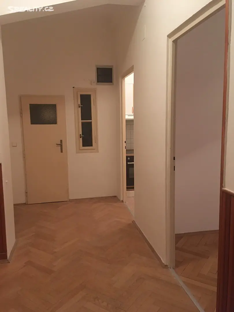 Pronájem bytu 2+1 51 m², Národní obrany, Praha - Bubeneč