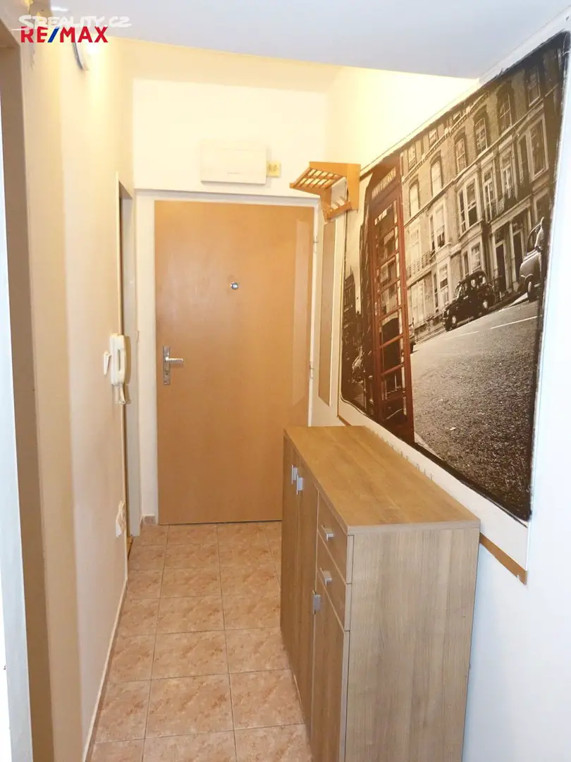 Pronájem bytu 2+kk 30 m², Topolová, Olomouc - Slavonín