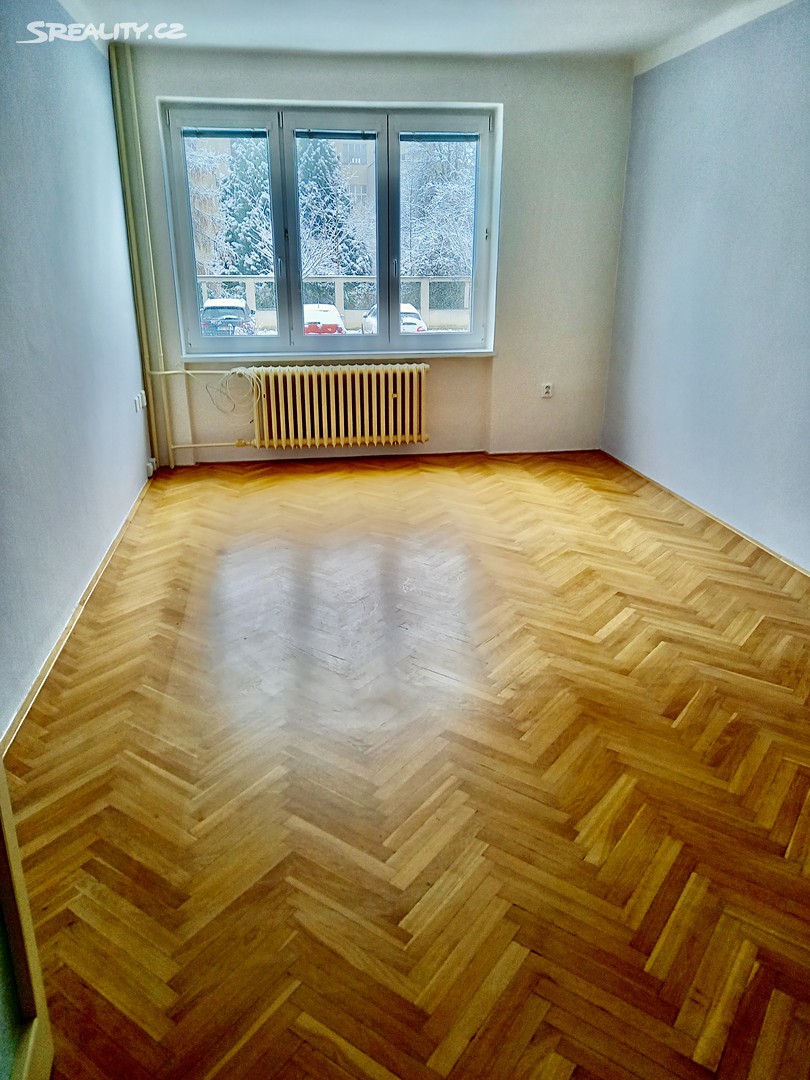 Pronájem bytu 3+1 58 m², Čapkovo náměstí, Plzeň - Východní Předměstí
