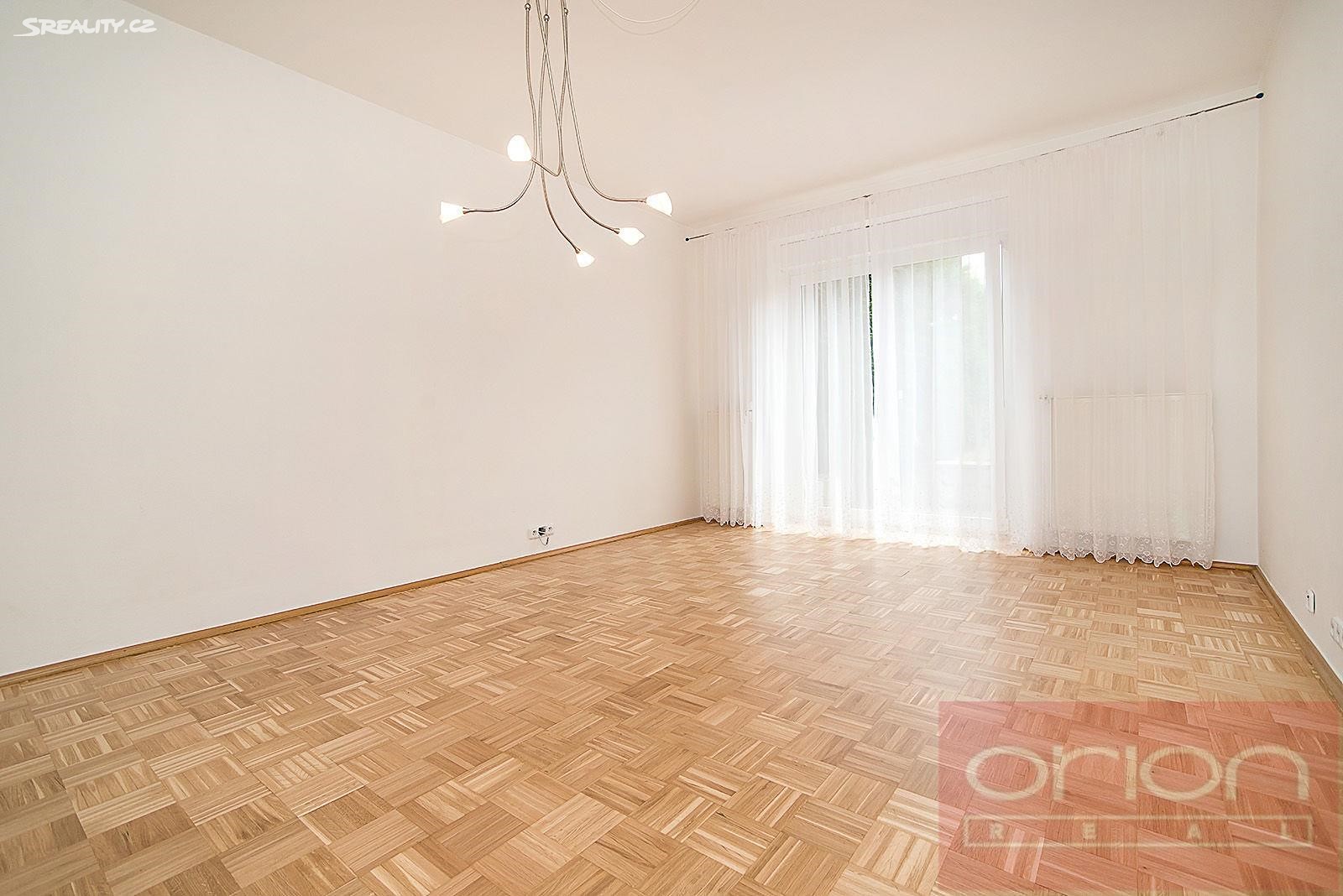 Pronájem  rodinného domu 350 m², pozemek 421 m², Huberova, Praha 6 - Ruzyně