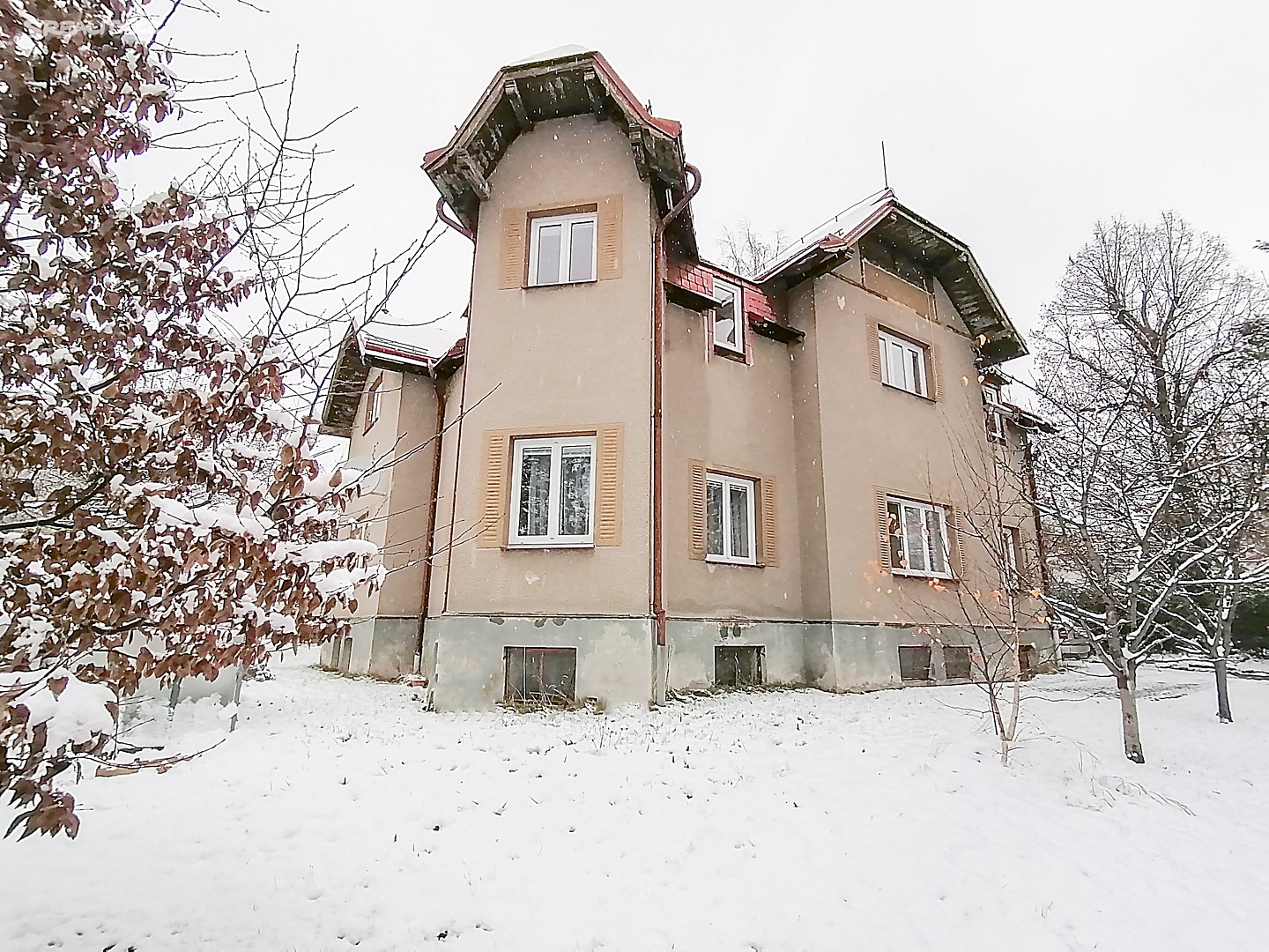 Prodej  rodinného domu 420 m², pozemek 1 396 m², Vrchlického, Liberec - Liberec XIII-Nové Pavlovice