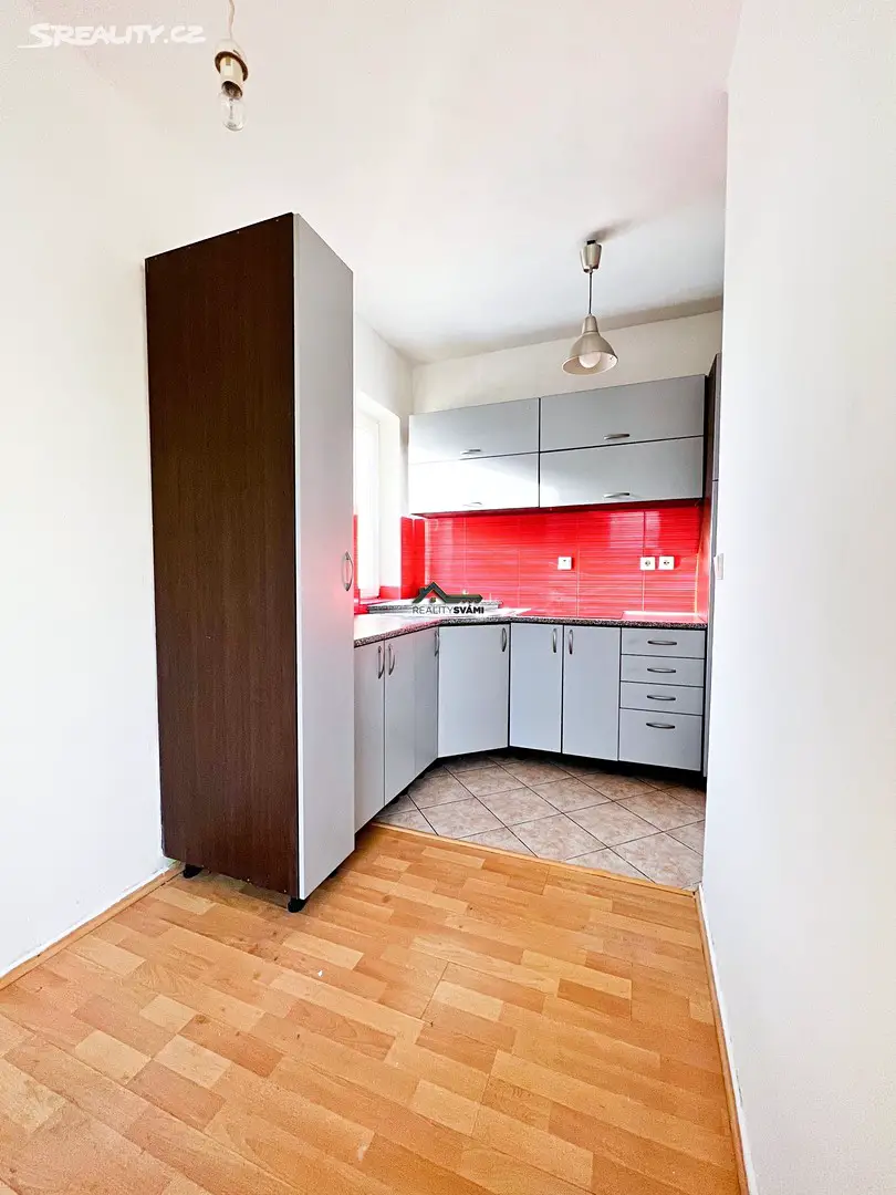Prodej bytu 1+kk 32 m², P. Cingra, Bohumín - Starý Bohumín