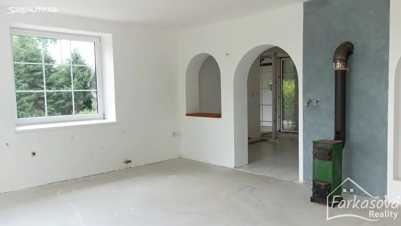 Prodej  rodinného domu 179 m², pozemek 1 642 m², Lanškroun - Dolní Třešňovec, okres Ústí nad Orlicí