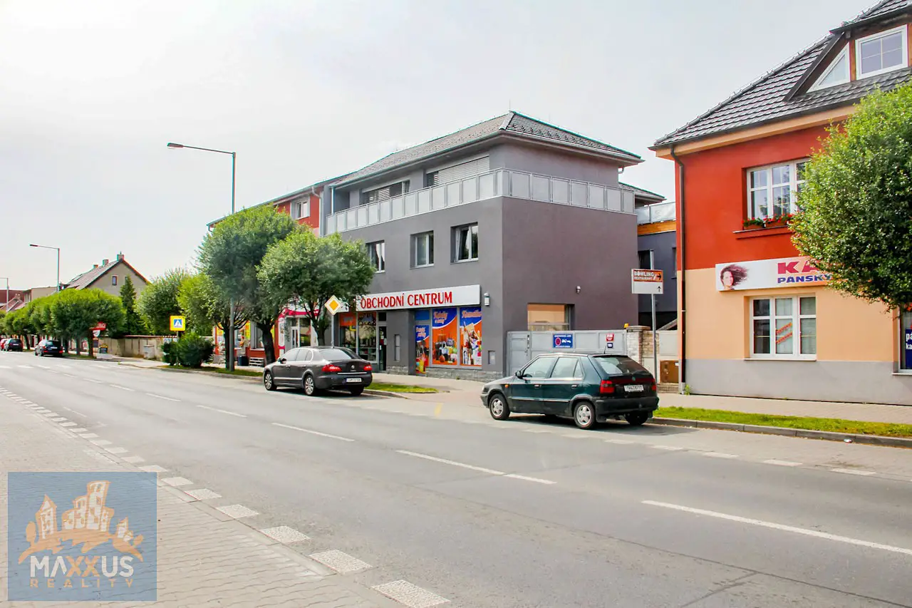 Pronájem bytu 1+kk 23 m², Náchodská, Praha 9 - Horní Počernice
