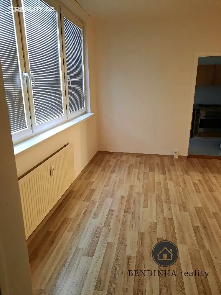 Pronájem bytu 2+1 44 m², Václava Jiřikovského, Ostrava - Dubina