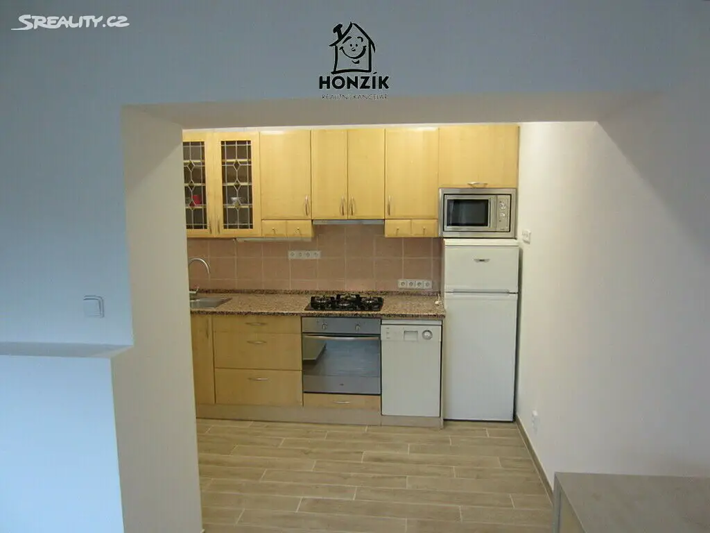 Pronájem bytu 2+kk 72 m², Pozdeňská, Praha 6 - Břevnov