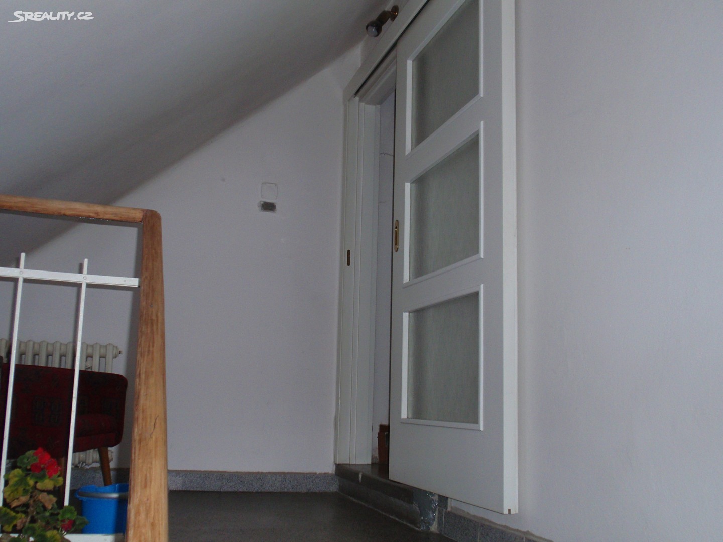 Pronájem bytu 2+kk 70 m² (Podkrovní), K Beránku, Praha - Modřany