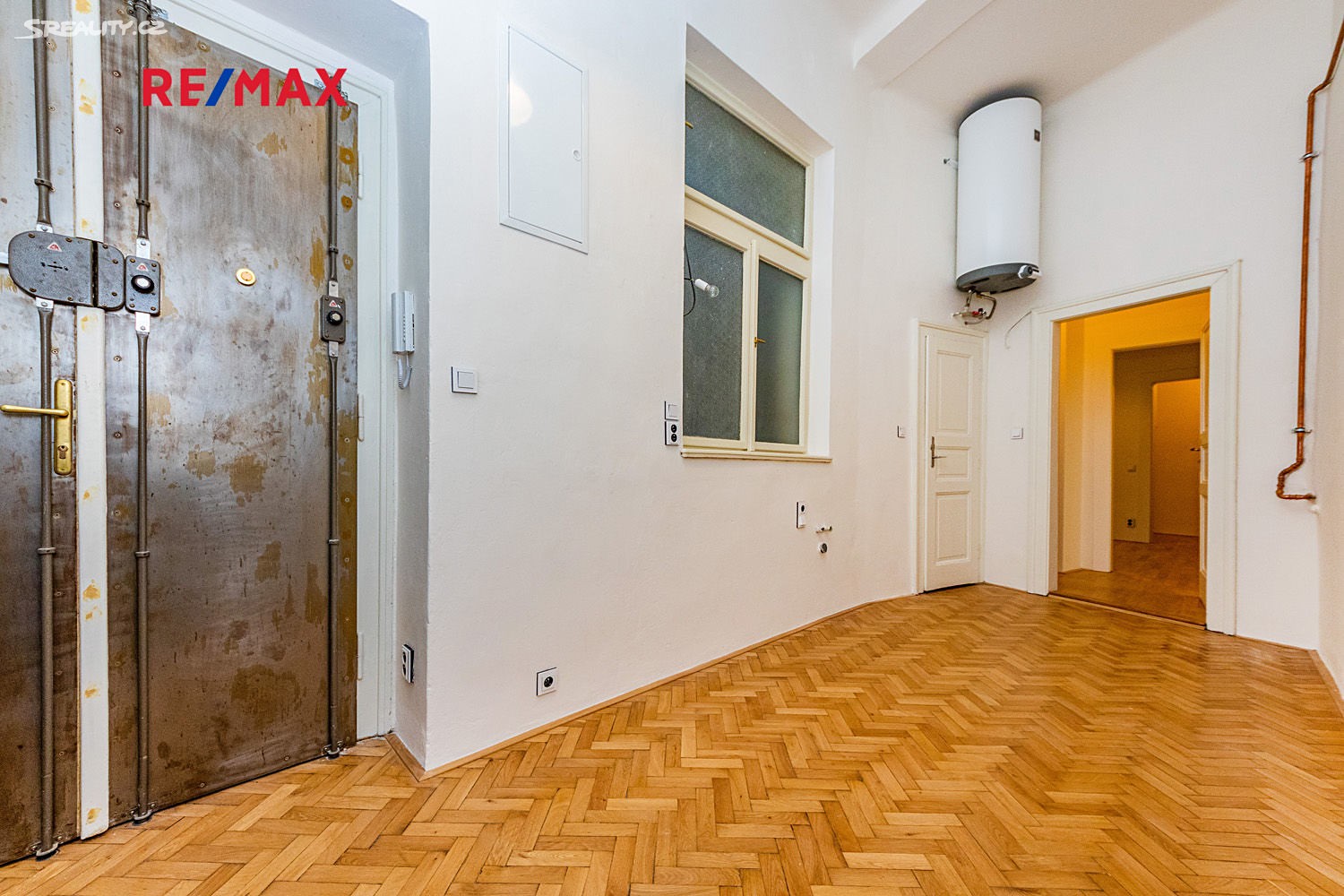Pronájem bytu 2+kk 63 m², Štěpánská, Praha 1 - Nové Město