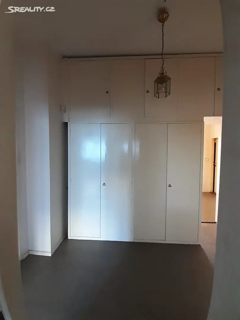 Pronájem bytu 3+1 101 m², V Horní Stromce, Praha 3 - Vinohrady