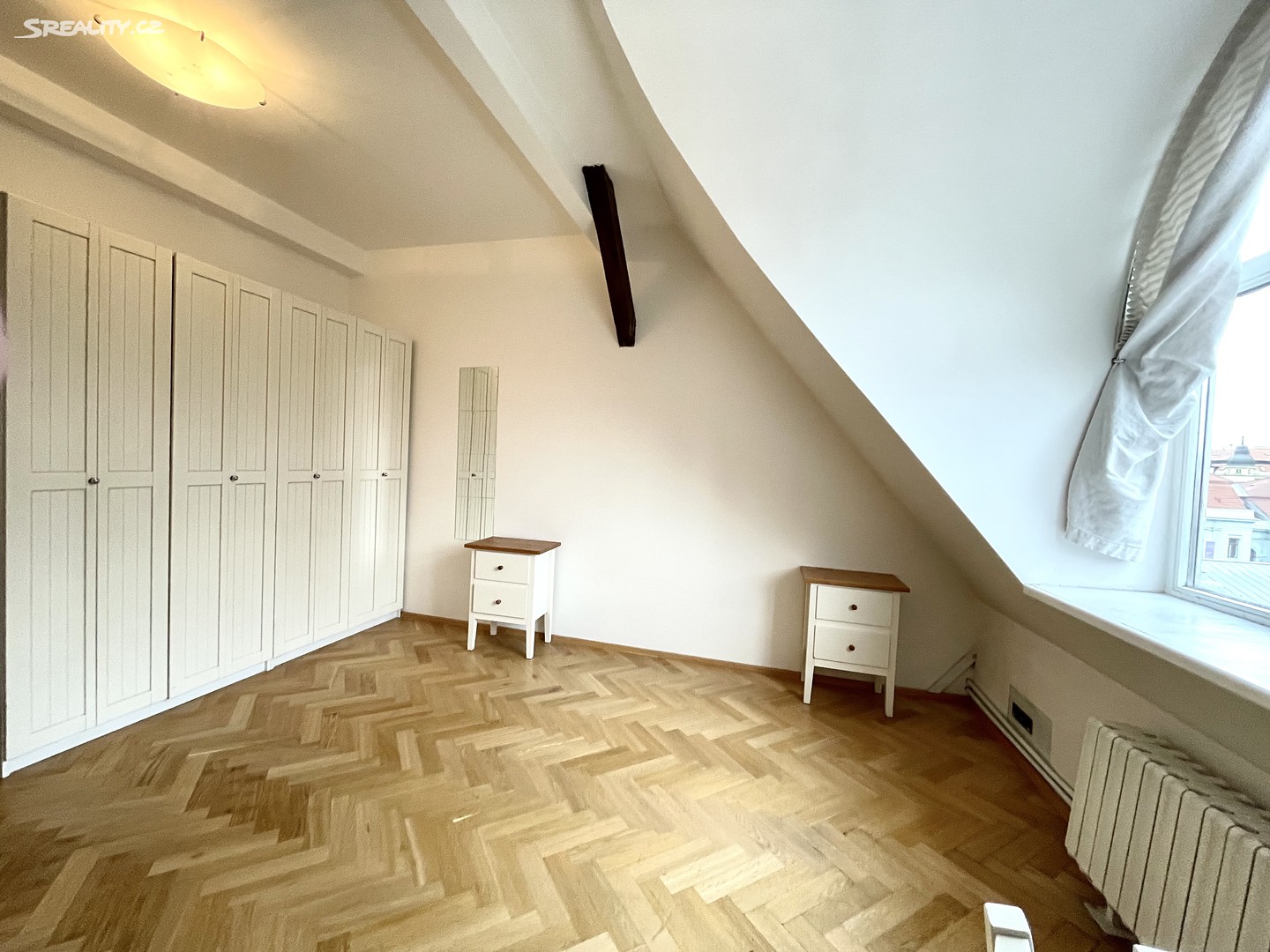 Pronájem bytu 4+kk 144 m² (Mezonet), Matoušova, Praha 5 - Smíchov