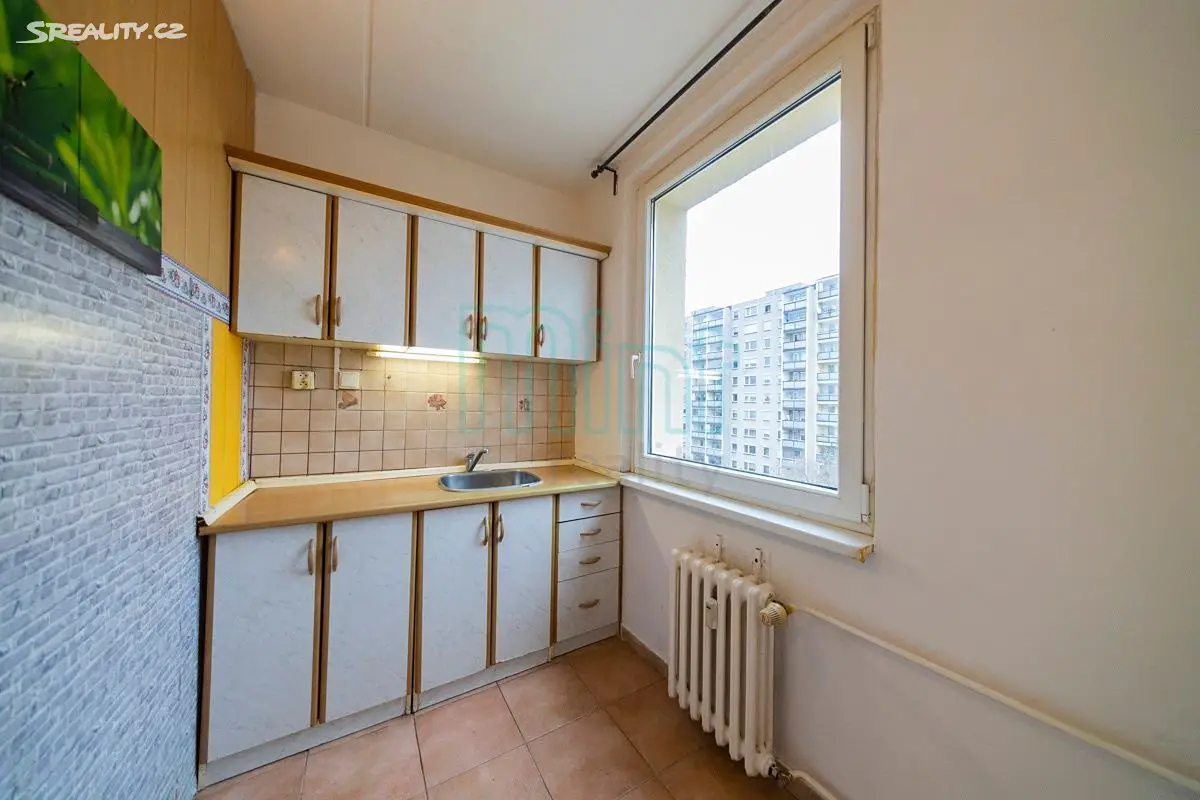 Prodej bytu 1+1 30 m², Ledvinova, Praha 4 - Chodov