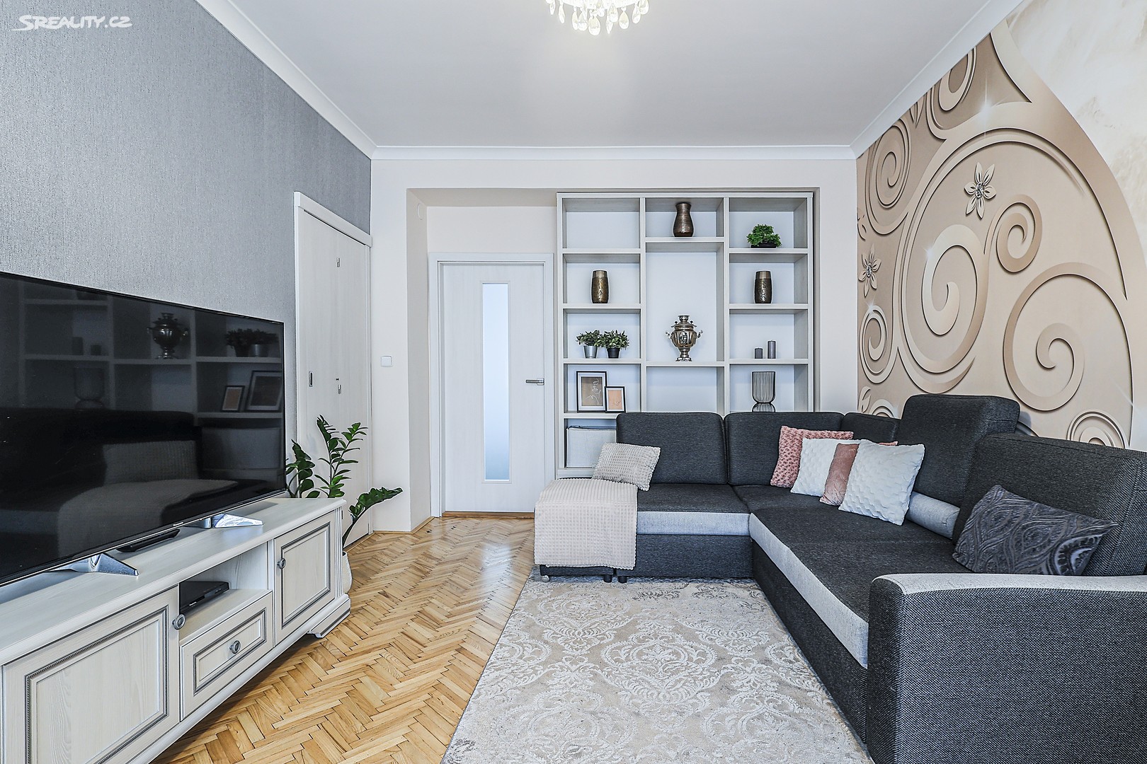 Prodej bytu 2+1 53 m², Frýdecká, Praha 9 - Letňany