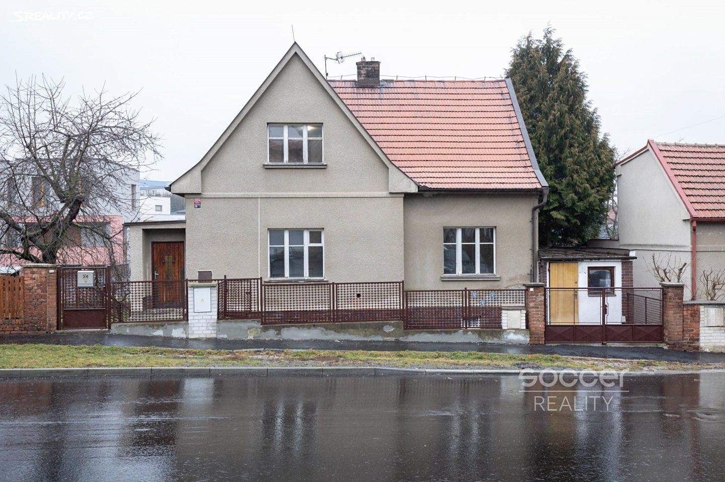 Prodej  rodinného domu 270 m², pozemek 392 m², Sichrovského, Praha 6 - Nebušice
