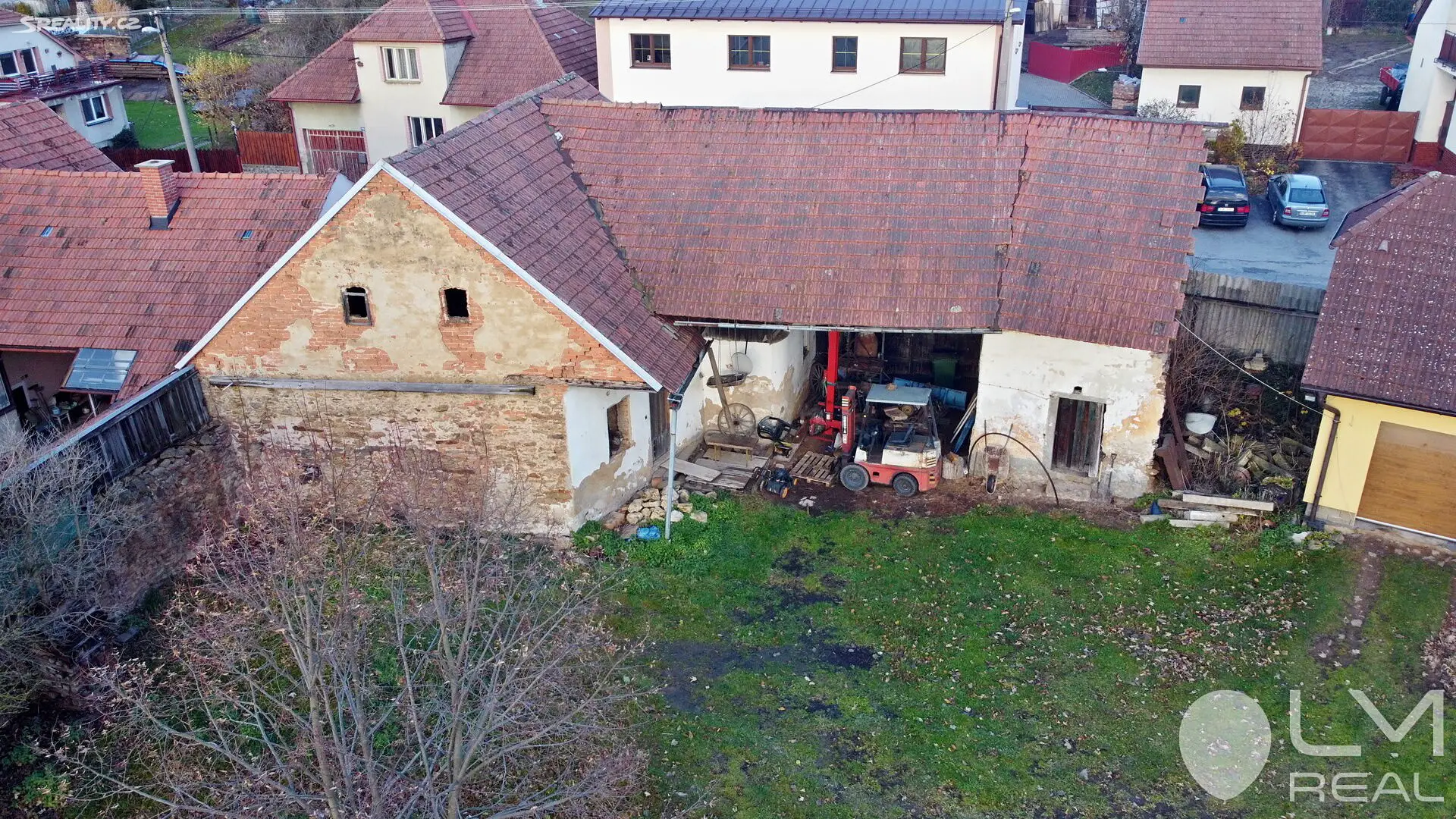 Prodej  rodinného domu 230 m², pozemek 2 220 m², Radostín nad Oslavou, okres Žďár nad Sázavou