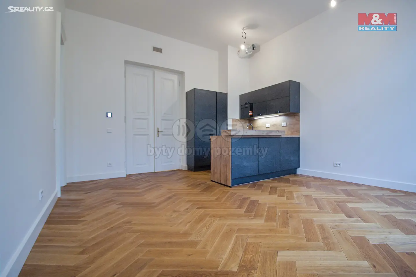Prodej bytu 2+kk 75 m², Dlážděná, Praha 1 - Nové Město