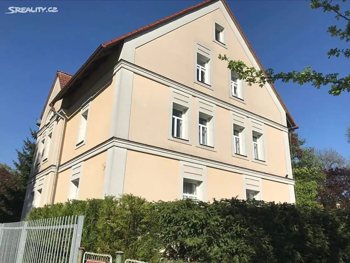 Prodej  vily 494 m², pozemek 394 m², Smetanova, Nový Bor