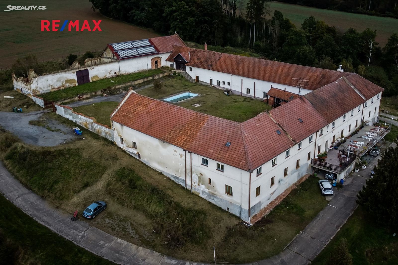 Prodej  zemědělské usedlosti 5 091 m², pozemek 11 483 m², Lazinov, okres Blansko