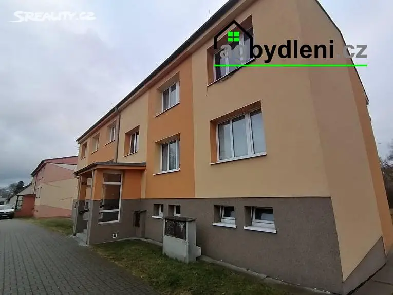 Pronájem bytu 2+1 62 m², Sokolská, Bor