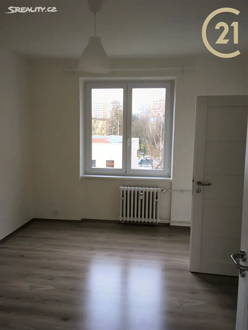 Pronájem bytu 2+1 53 m², Osiková, Praha 3 - Žižkov