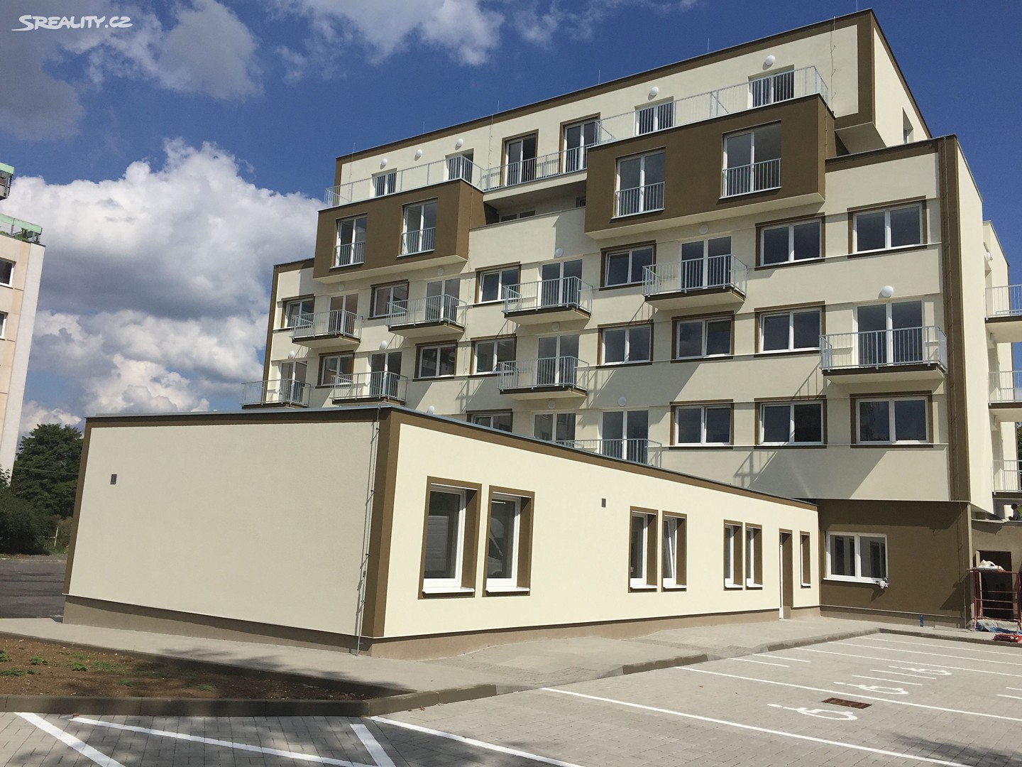Pronájem bytu 2+kk 56 m², Dubová, Karlovy Vary - Bohatice
