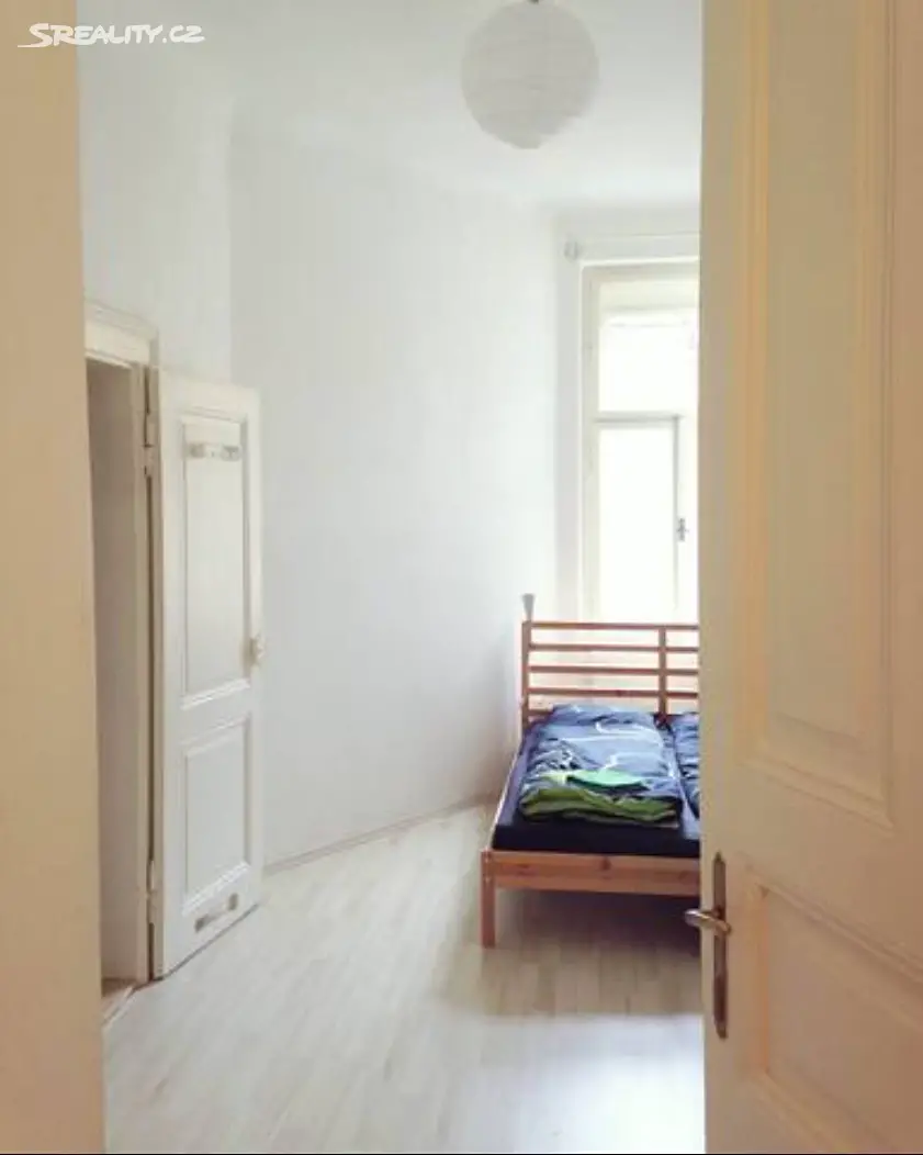 Pronájem bytu 2+kk 47 m², Na Poříčním právu, Praha 2 - Nové Město