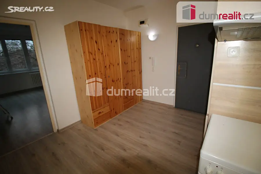Prodej bytu 2+1 62 m², Plešivecká, Karlovy Vary - Rybáře