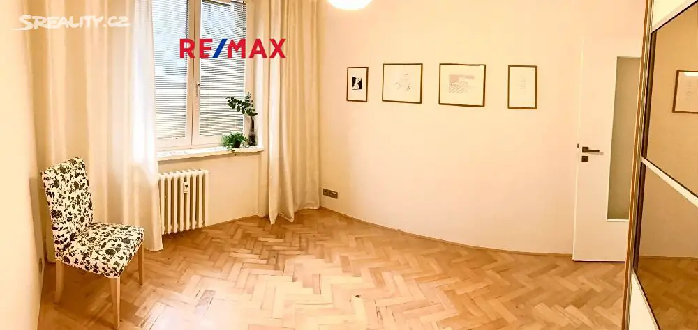 Pronájem bytu 2+kk 52 m², Dobšická, Praha 9 - Horní Počernice