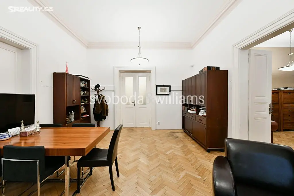 Prodej bytu 6 pokojů a více 220 m², Praha 1 - Nové Město
