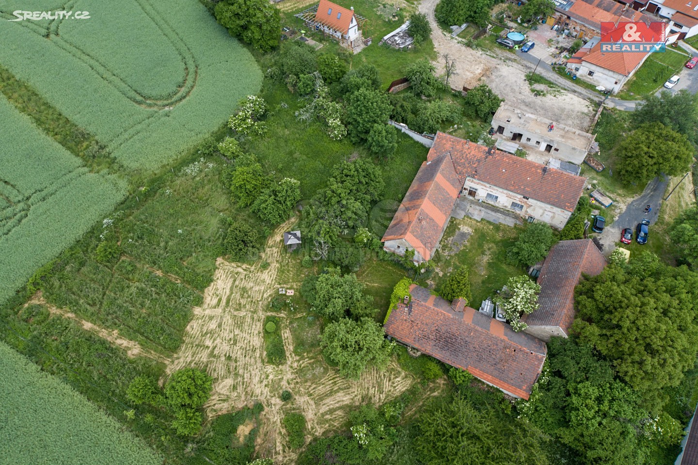 Prodej  zemědělské usedlosti 511 m², pozemek 29 314 m², Říčany - Voděrádky, okres Praha-východ