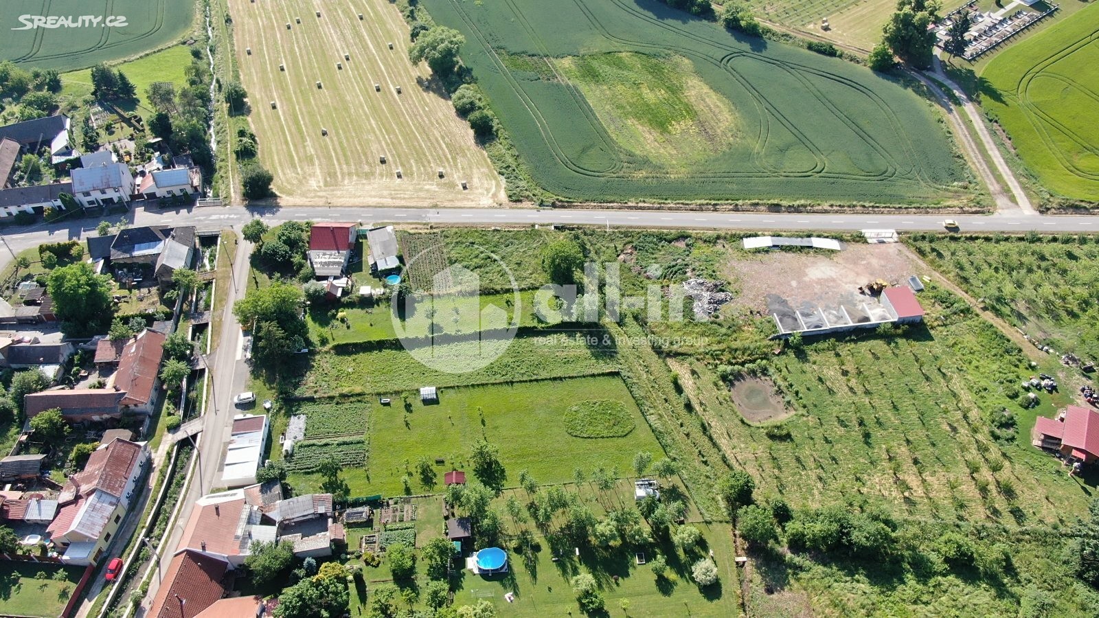 Prodej  stavebního pozemku 594 m², Uhřice, okres Kroměříž