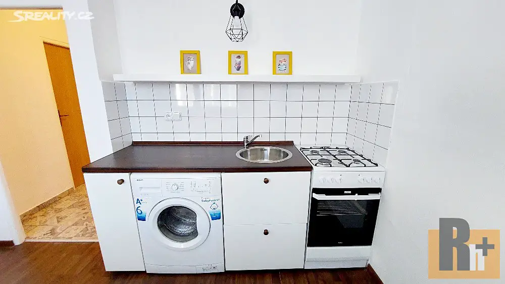 Pronájem bytu 2+kk 40 m², Čsl. armády, Karviná