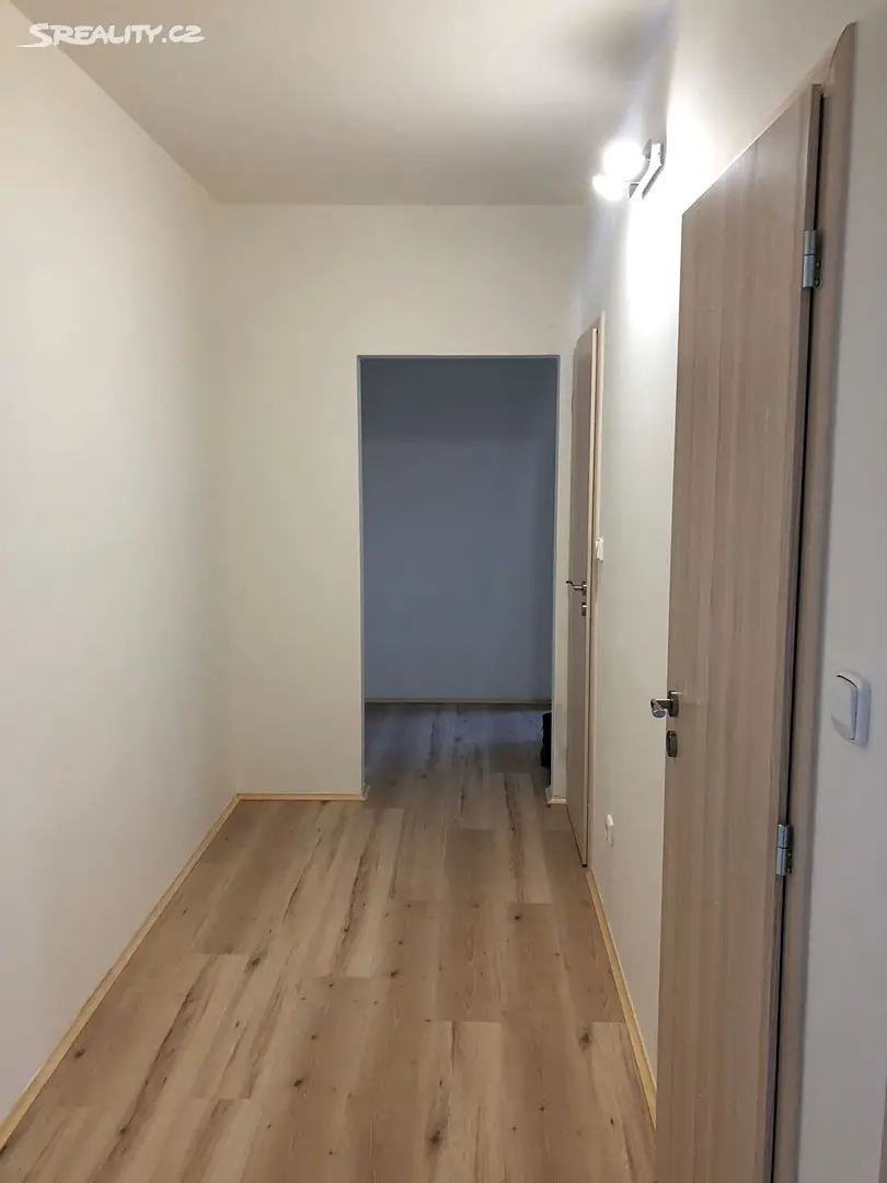 Prodej bytu 3+1 69 m², Karla Čapka, Mirovice