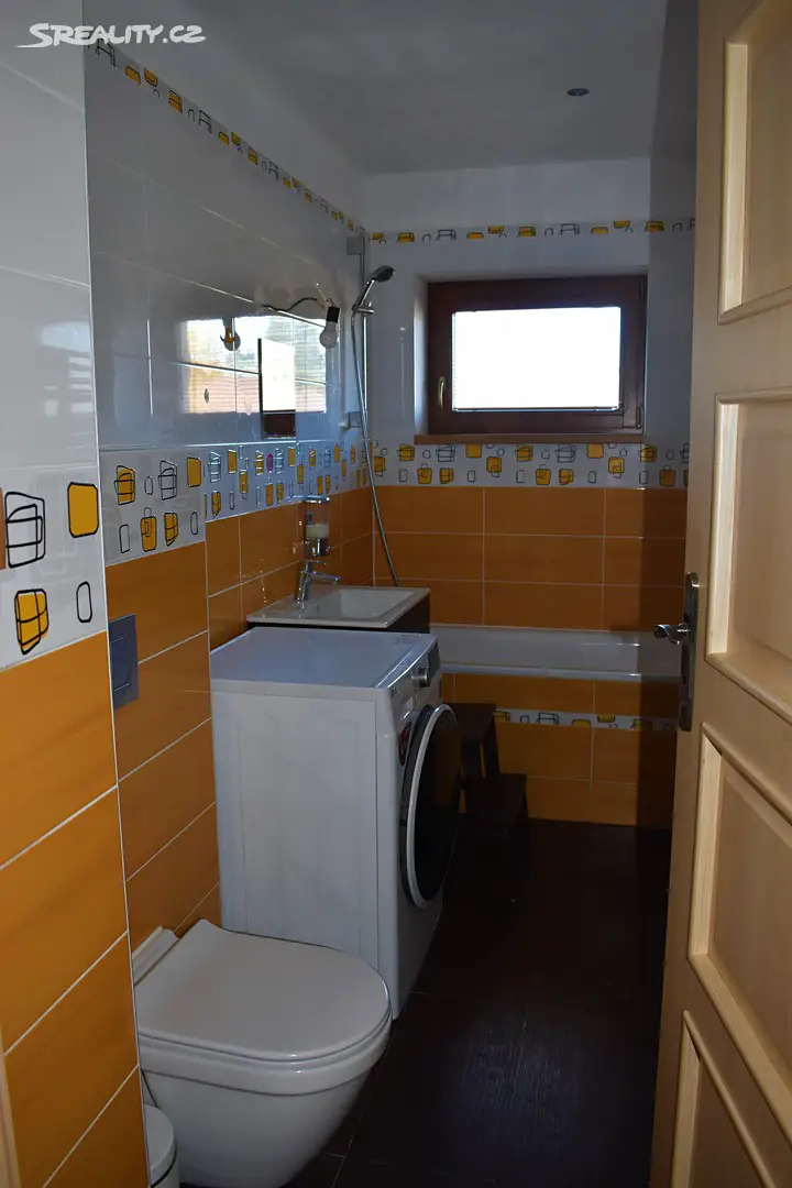 Prodej  rodinného domu 250 m², pozemek 841 m², U Pramene, Přišimasy